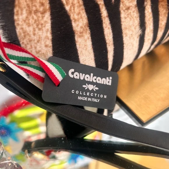 Cavalcanti made Italy Zebra Print cow leather Wristlet in Black & Copper - Picture 6 of 14